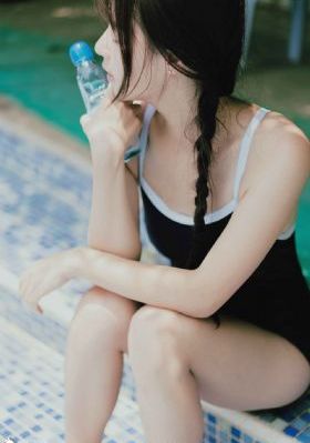 魔女最终还是和客人在一起_超清动漫免费观看