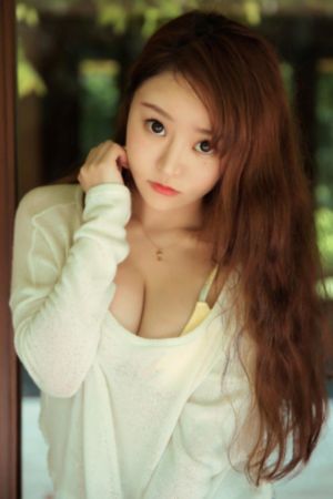年轻漂亮小老师_超清免费观看视频
