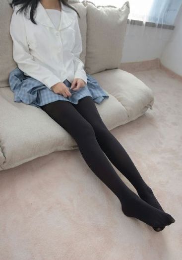 大胸女大学生_4K在线观看