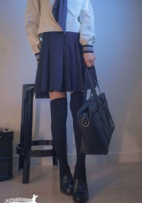 韩国电影《朋友的妻子》_HD在线手机播放